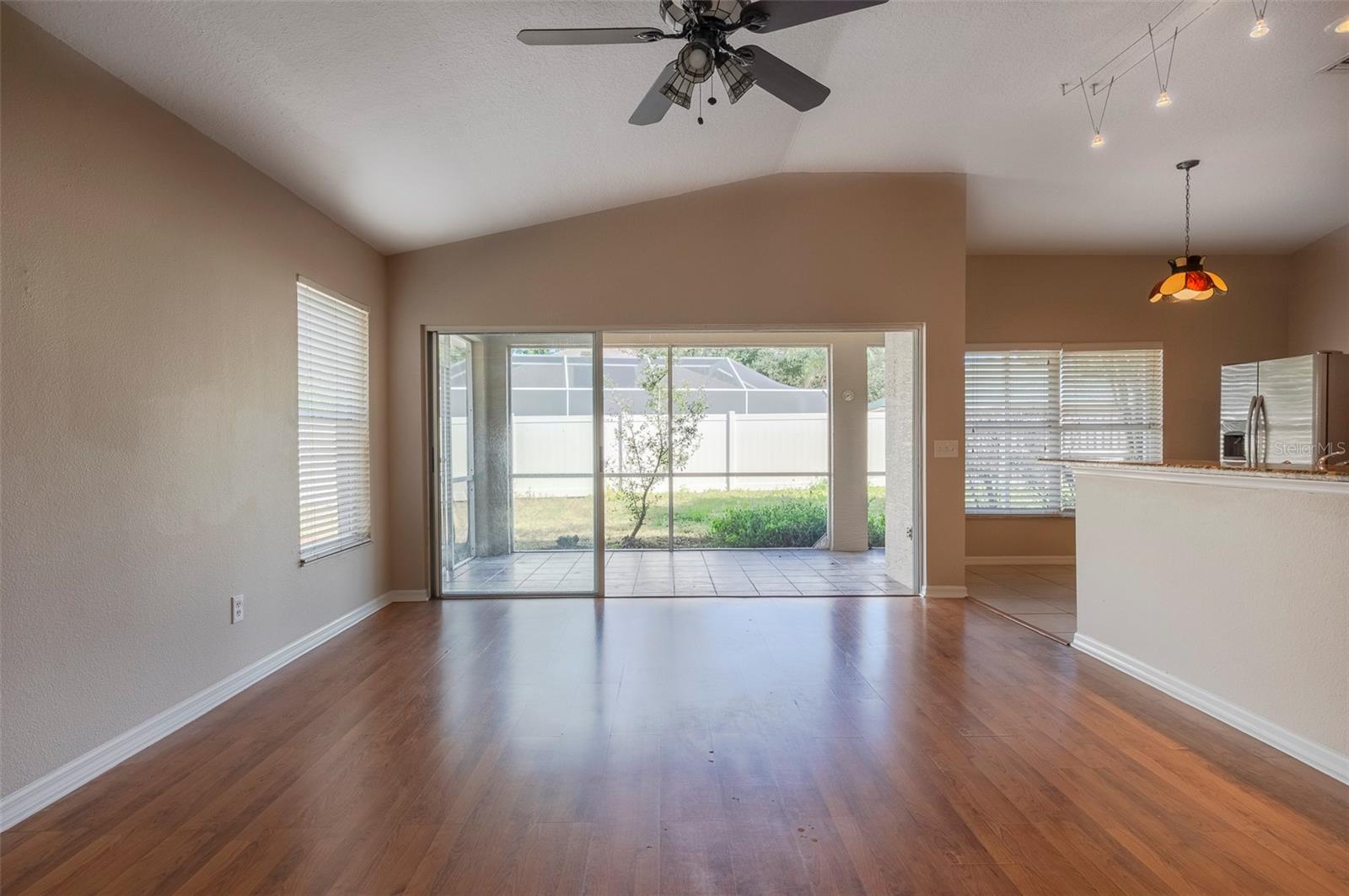 Image 17 of 42 For 15017 Shaw Road