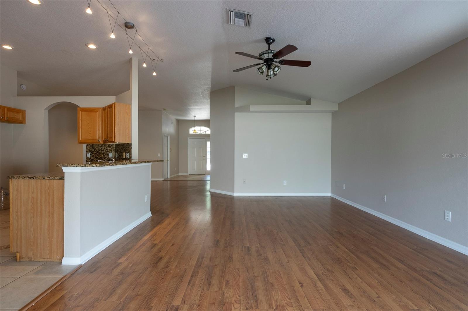 Image 18 of 42 For 15017 Shaw Road