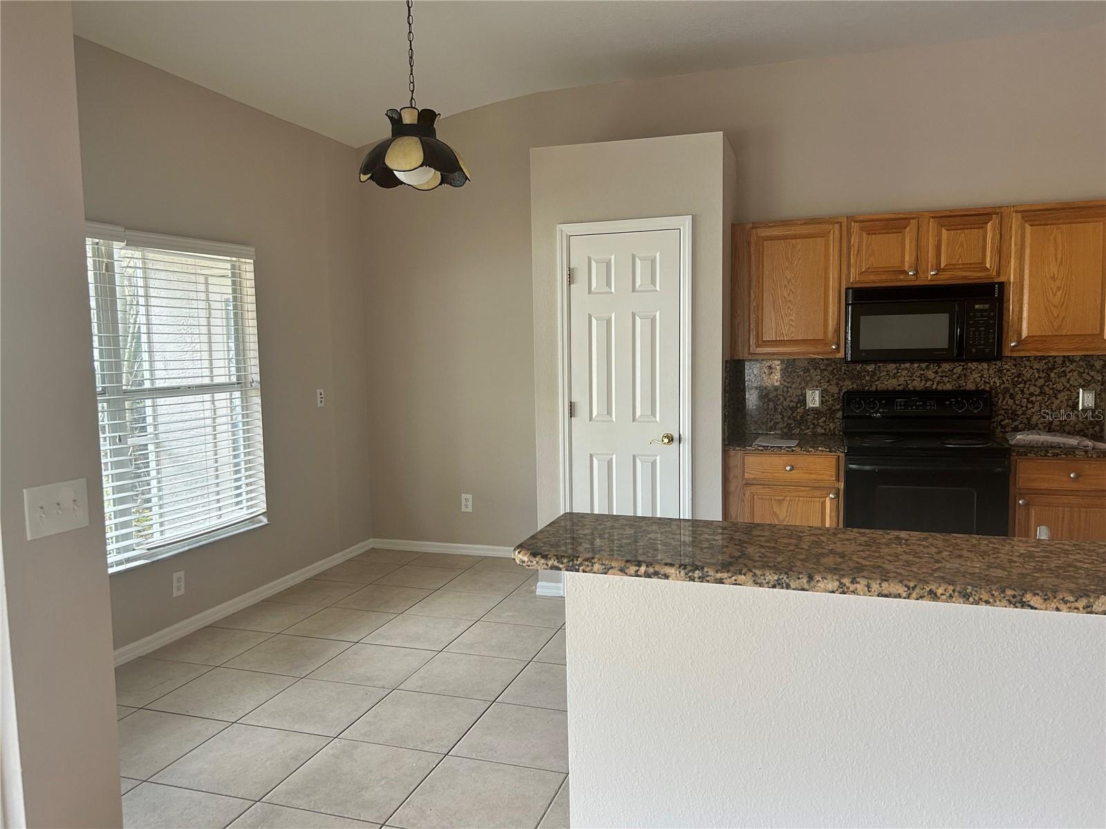 Image 3 of 5 For 15017 Shaw Road