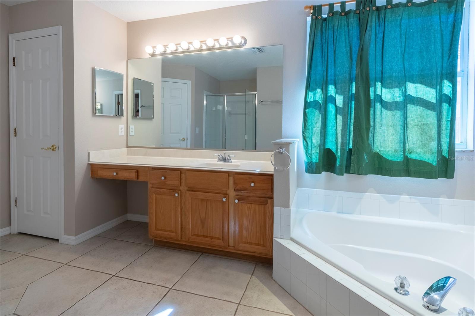 Image 33 of 42 For 15017 Shaw Road