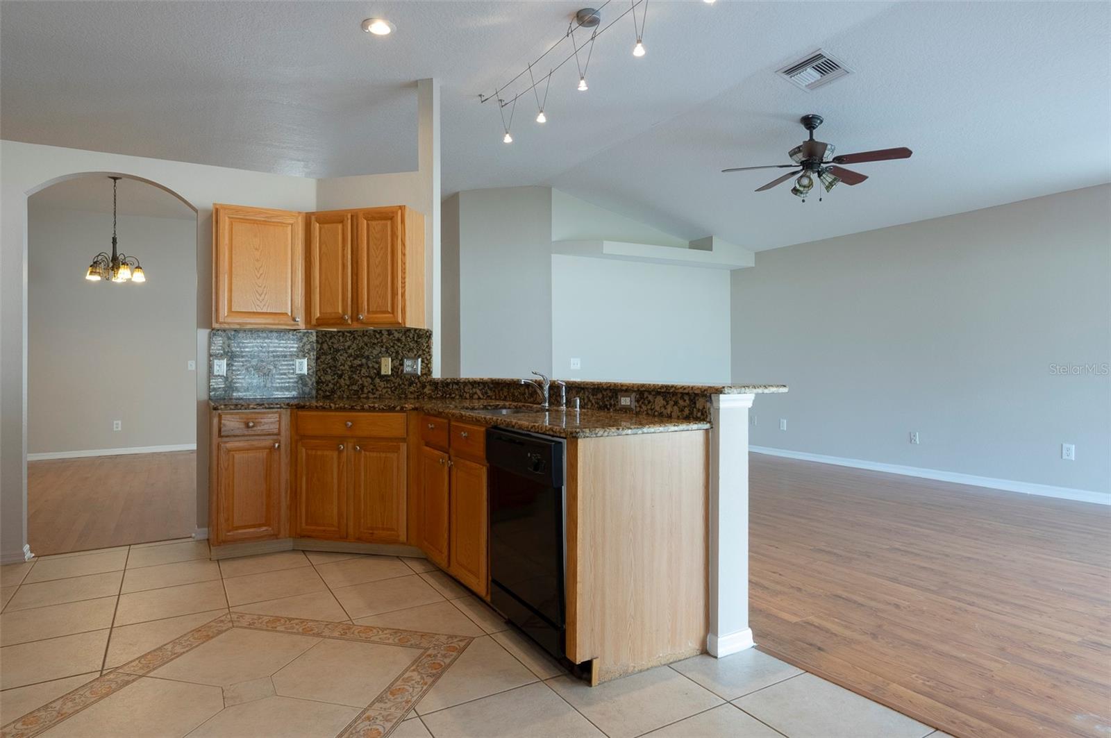 Image 9 of 42 For 15017 Shaw Road