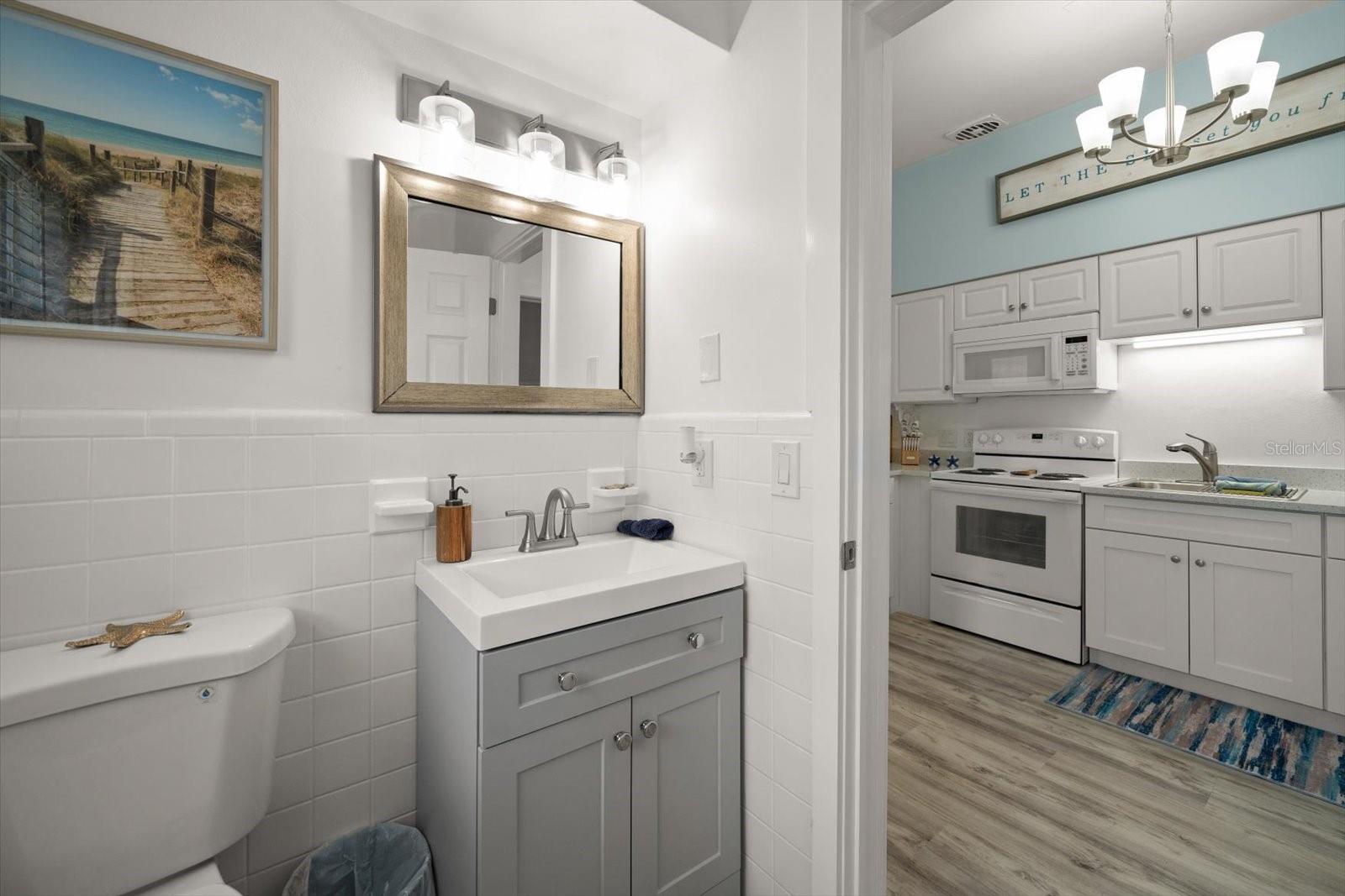 Image 10 of 35 For 711 Gulf Boulevard