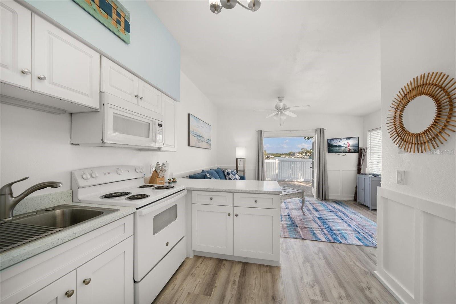 Image 22 of 35 For 711 Gulf Boulevard