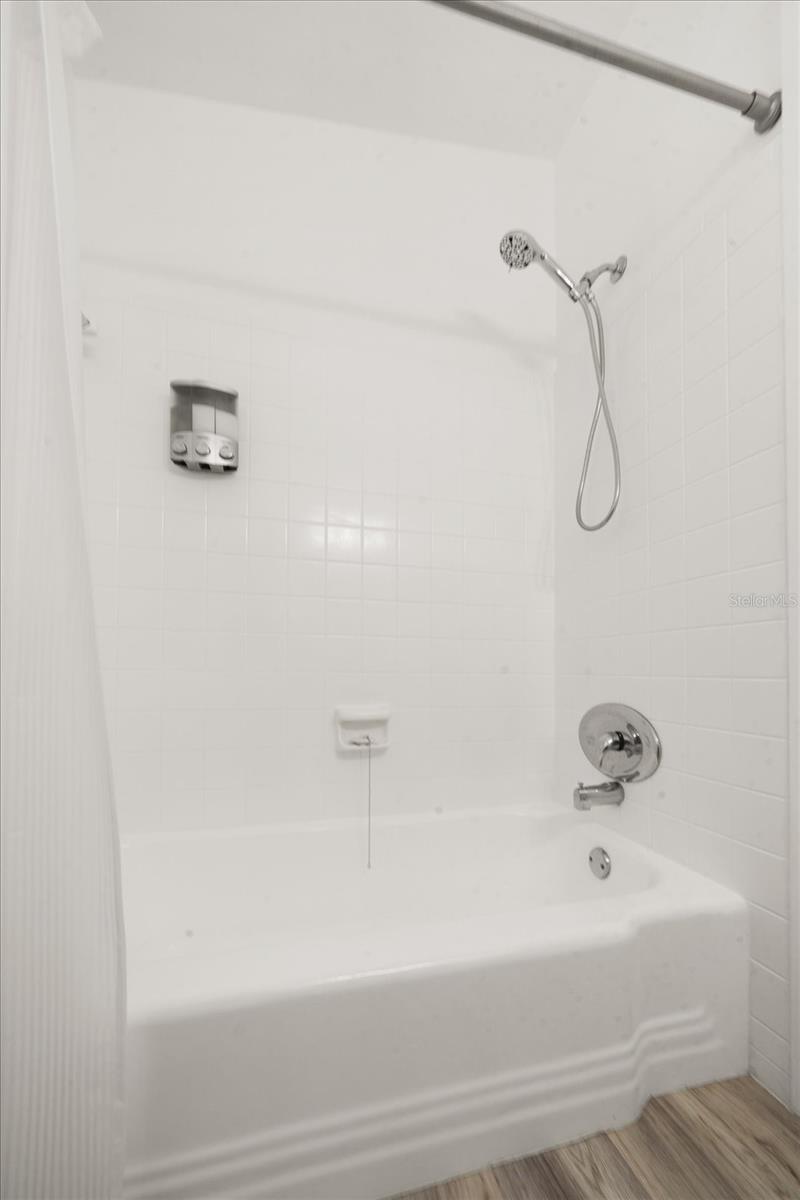 Image 26 of 35 For 711 Gulf Boulevard