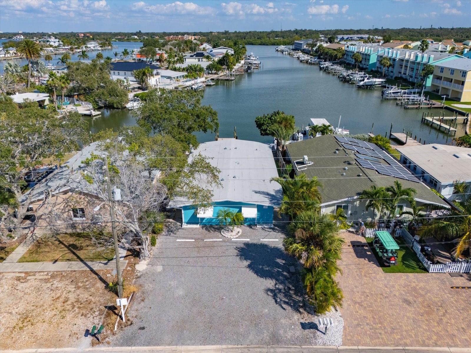 Image 3 of 35 For 711 Gulf Boulevard