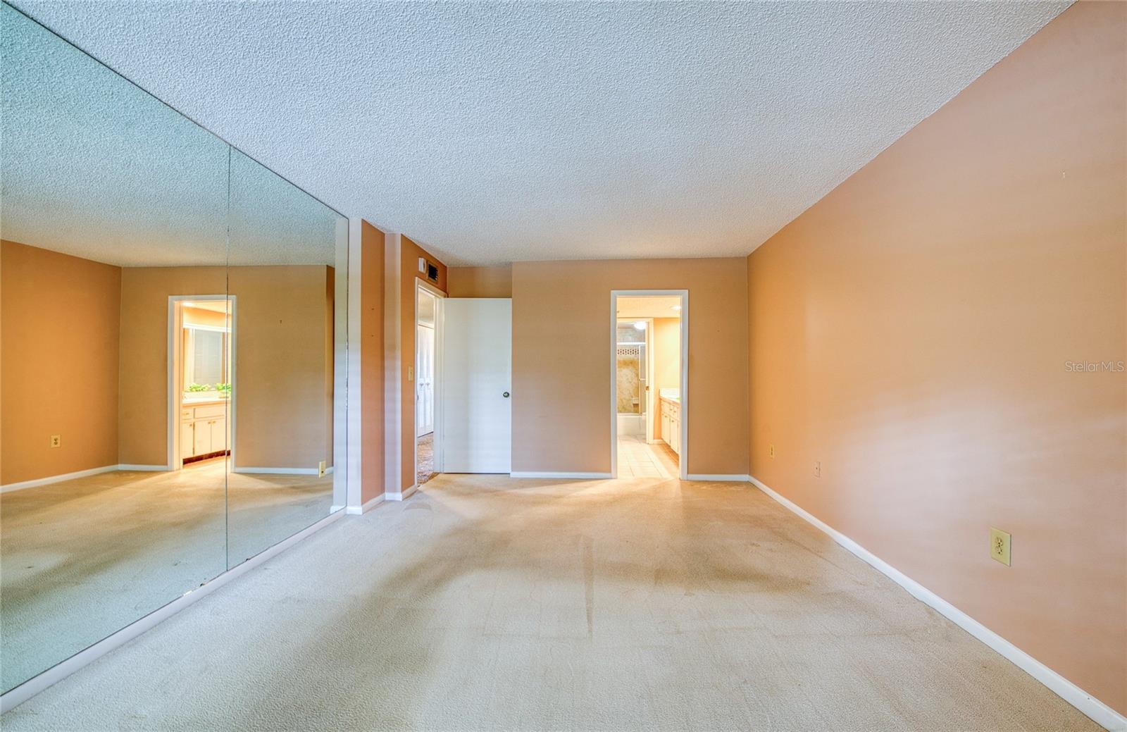 Image 22 of 48 For 225 Country Club Drive 1209