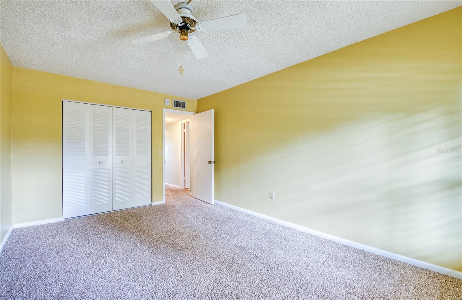 Image 28 of 48 For 225 Country Club Drive 1209