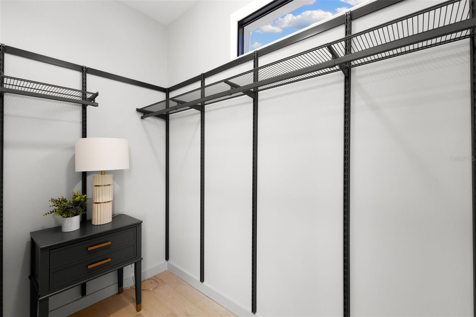 Image 42 of 56 For 2205 16th Street N