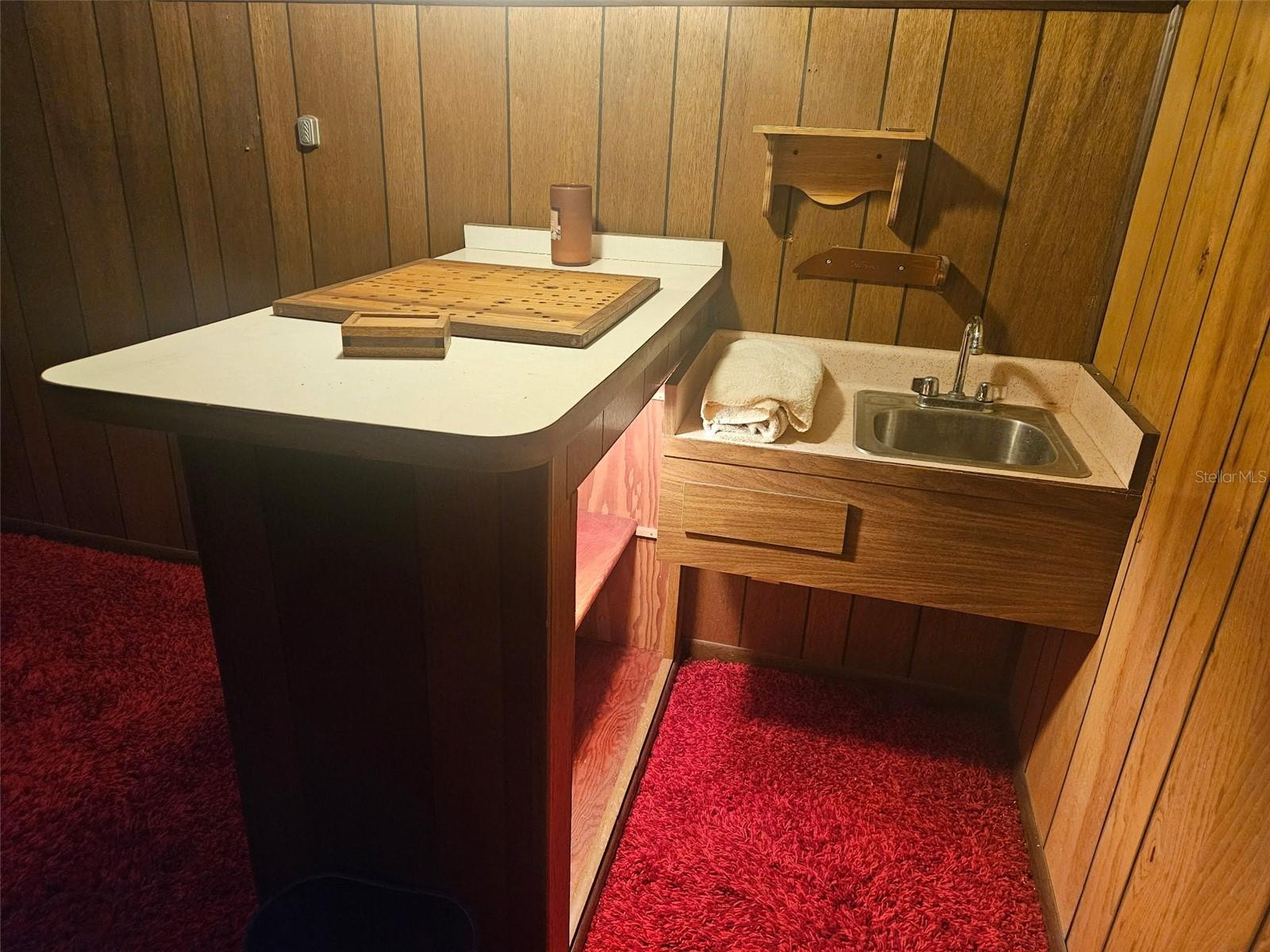 Image 34 of 44 For 1109 Burton Street