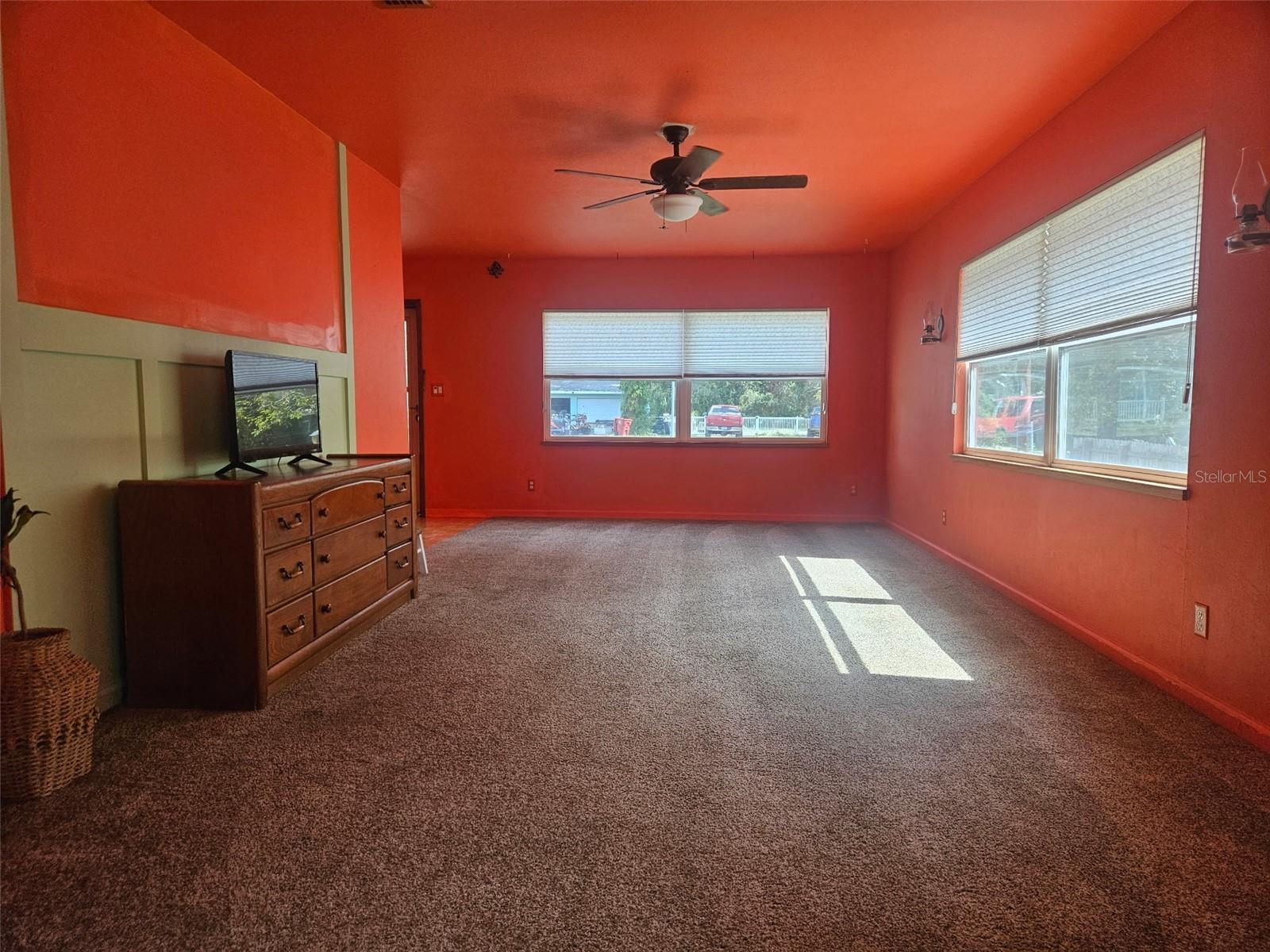 Image 6 of 44 For 1109 Burton Street