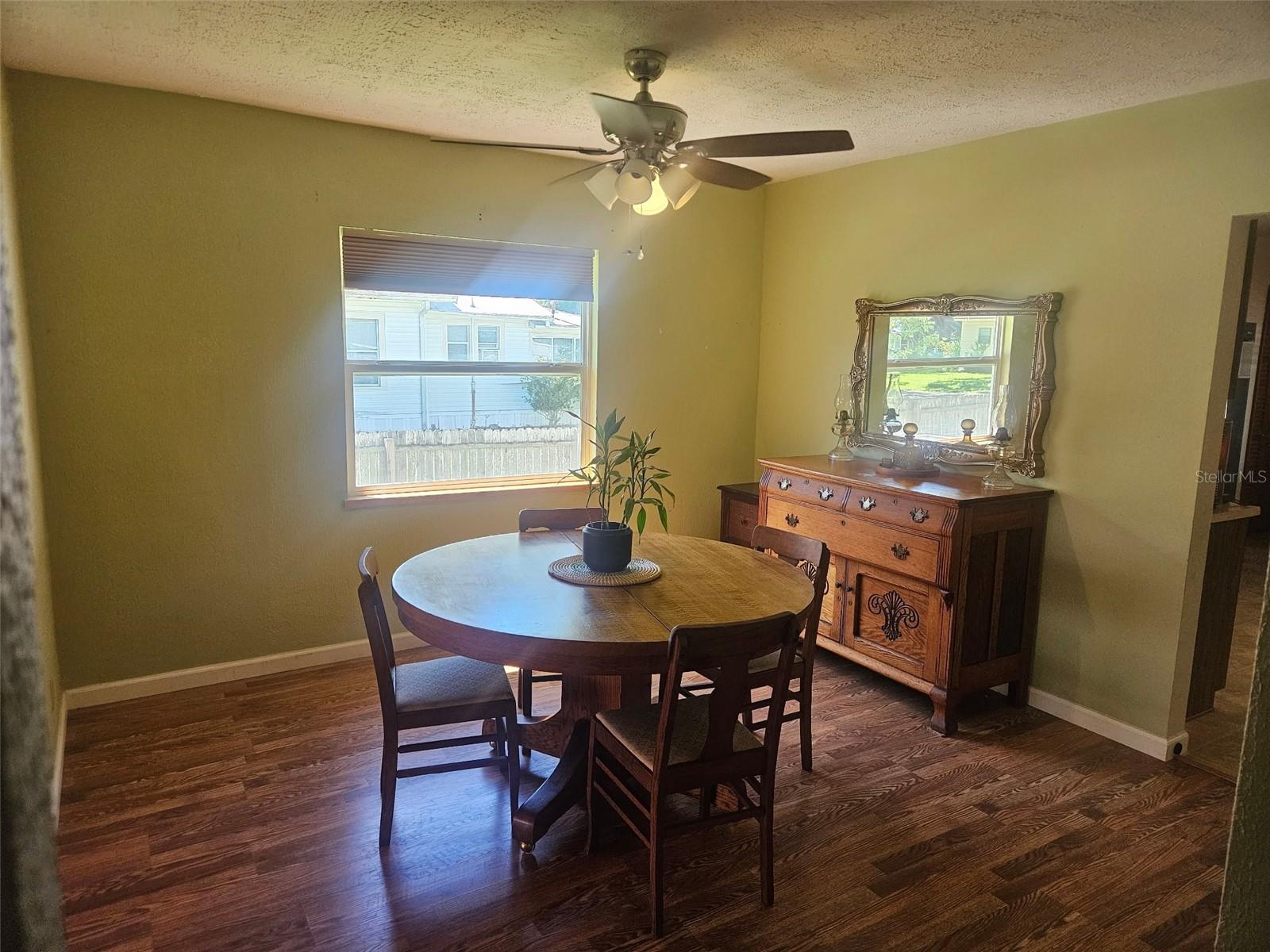 Image 7 of 44 For 1109 Burton Street