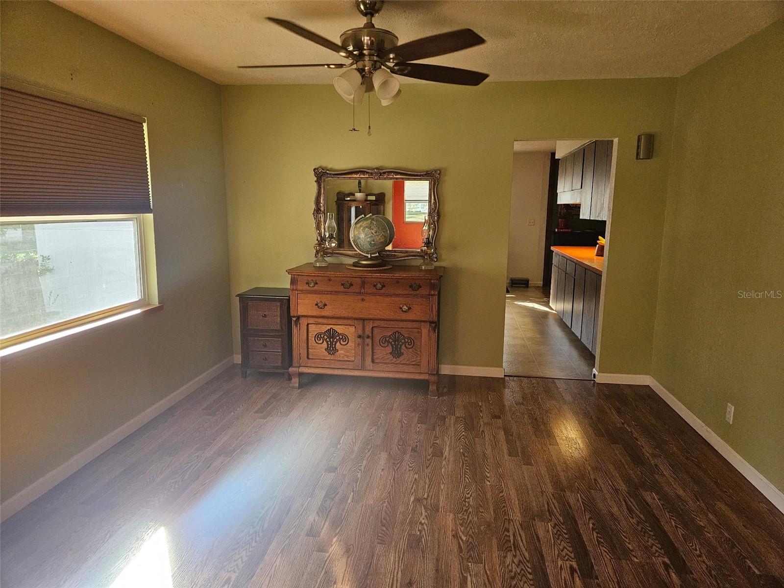 Image 8 of 44 For 1109 Burton Street