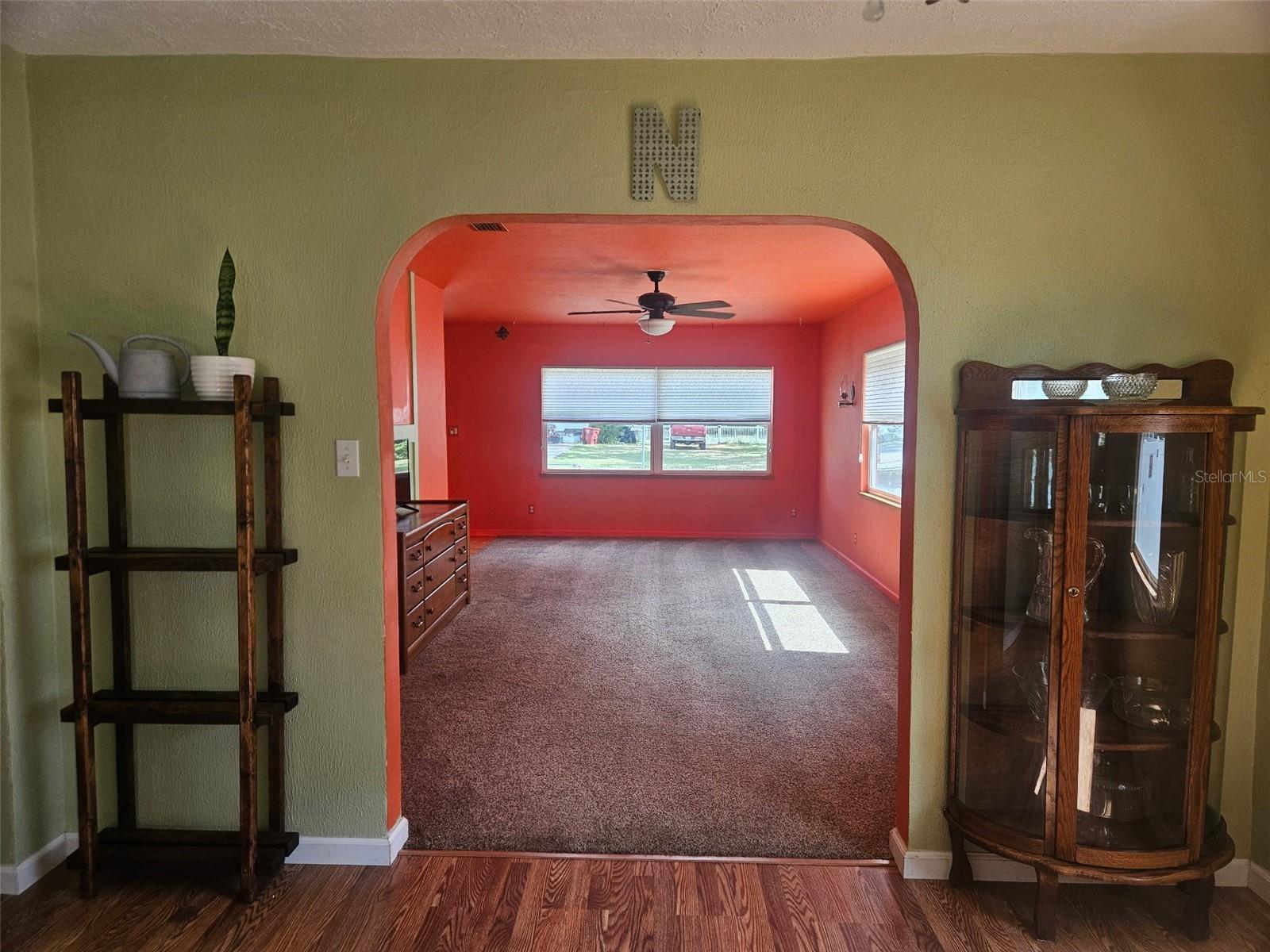 Image 9 of 44 For 1109 Burton Street