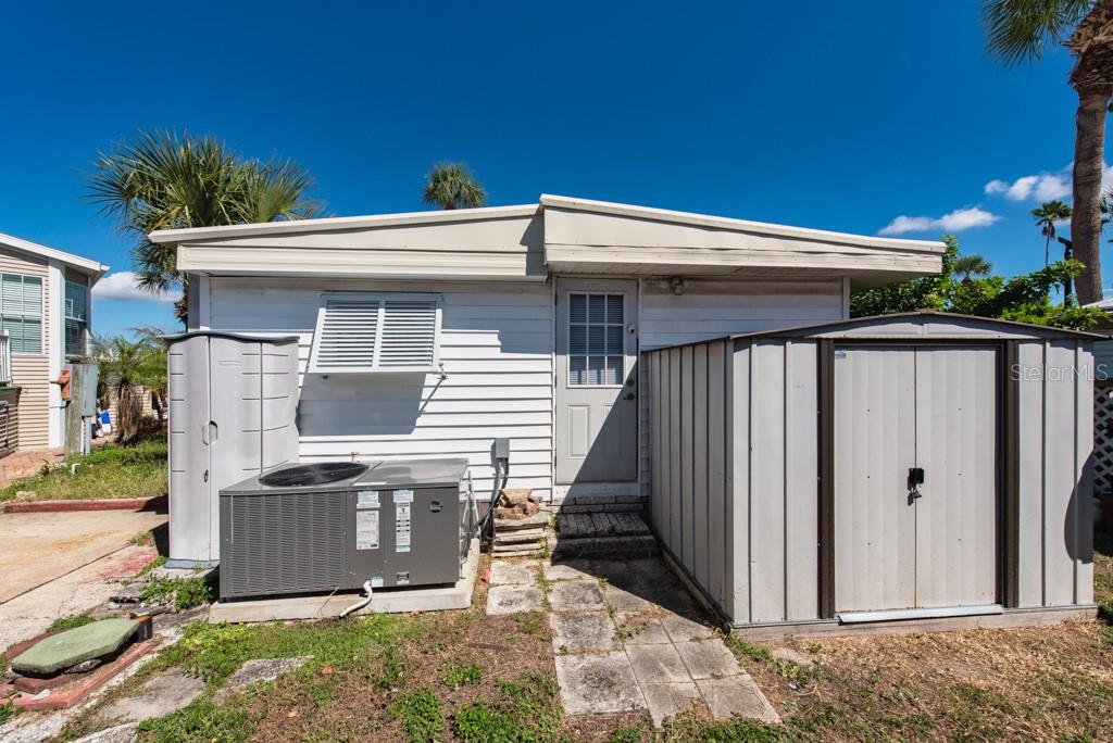 Image 18 of 42 For 4851 Gandy Boulevard B2l38