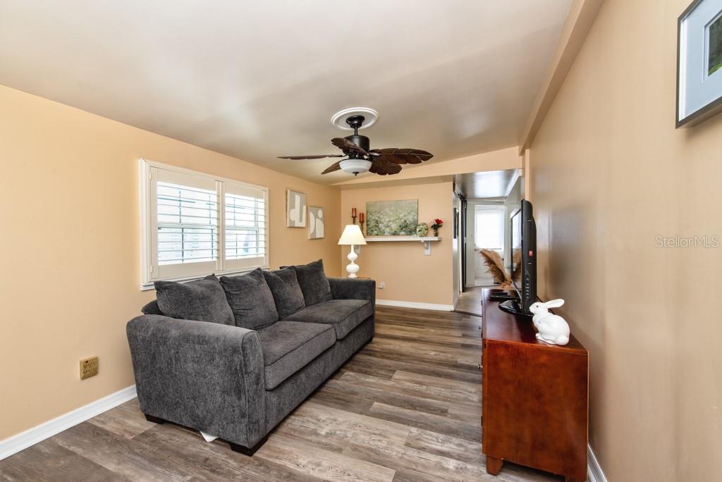 Image 3 of 42 For 4851 Gandy Boulevard B2l38