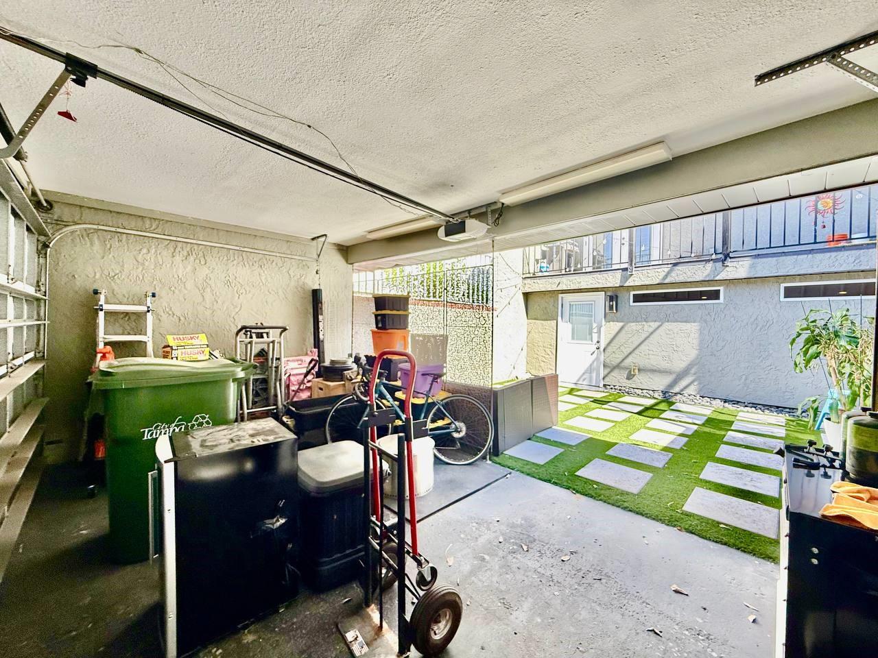 Image 39 of 44 For 162 Davis Boulevard