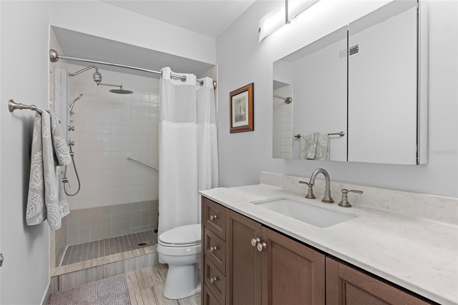 Image 16 of 37 For 10152 Regal Drive