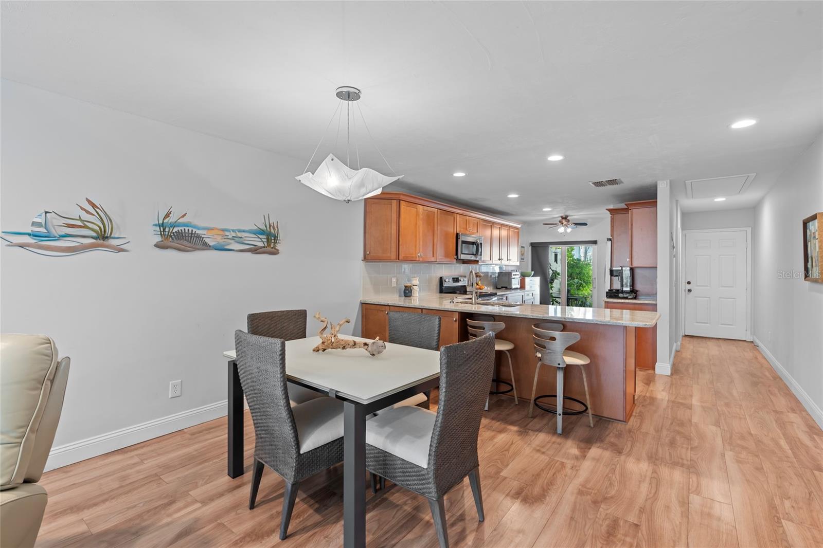 Image 9 of 37 For 10152 Regal Drive