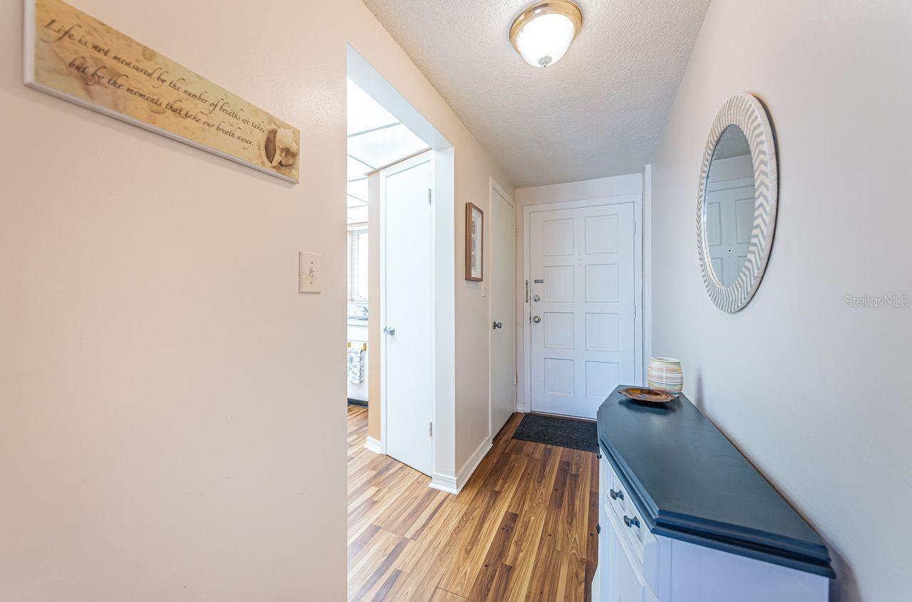 Image 2 of 55 For 1200 North Shore Drive Ne 314