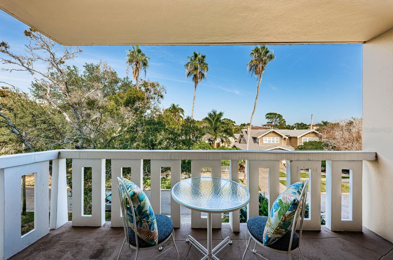 Image 22 of 55 For 1200 North Shore Drive Ne 314