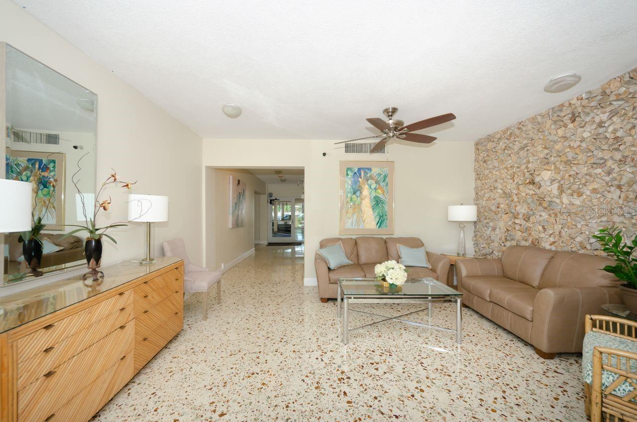 Image 35 of 55 For 1200 North Shore Drive Ne 314