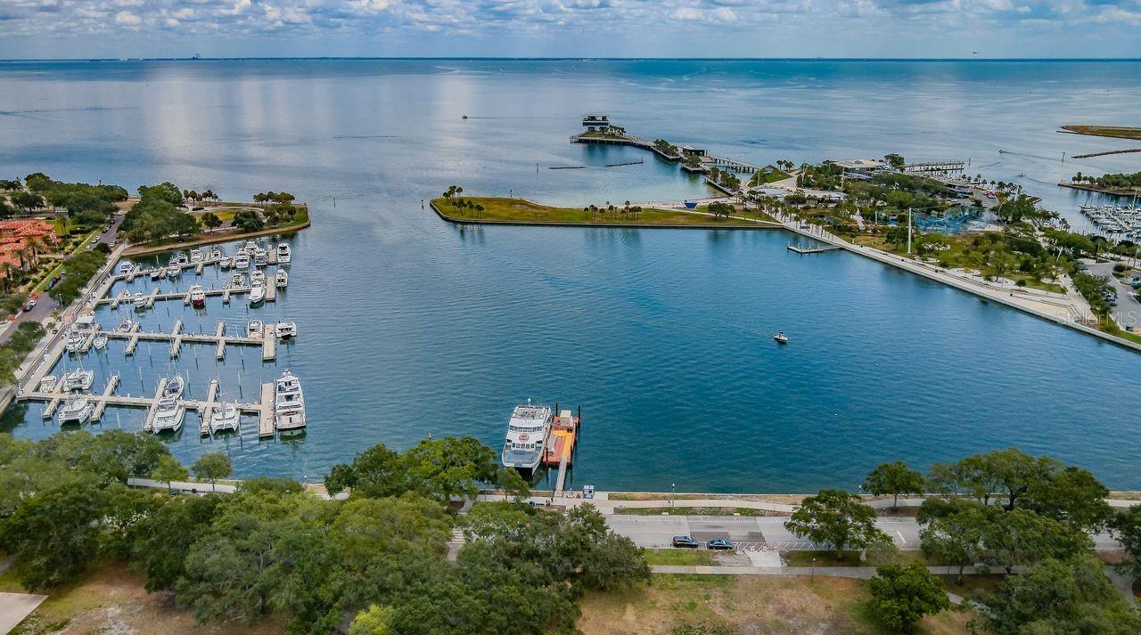 Image 42 of 55 For 1200 North Shore Drive Ne 314