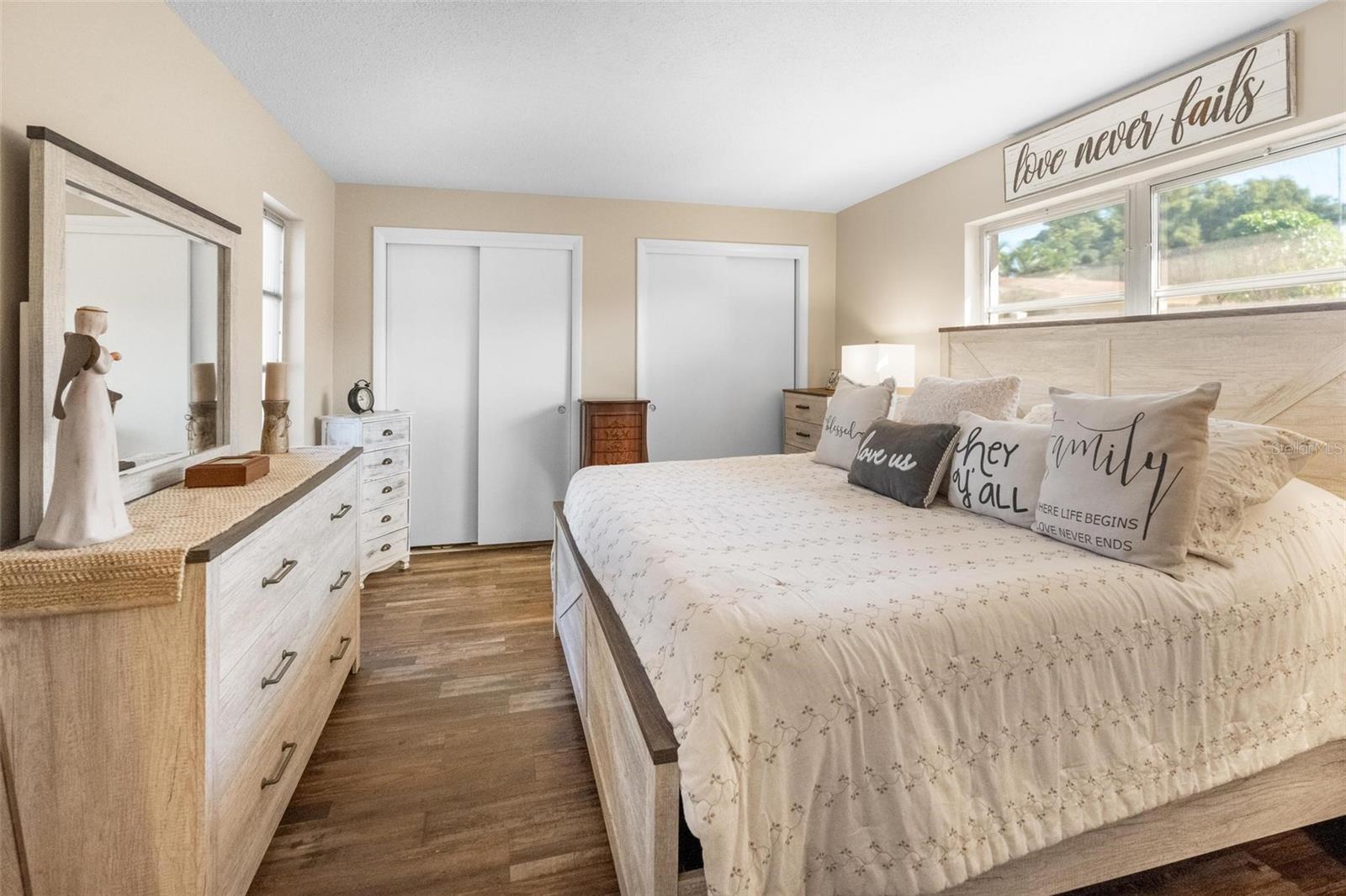 Image 18 of 57 For 14321 113th Avenue