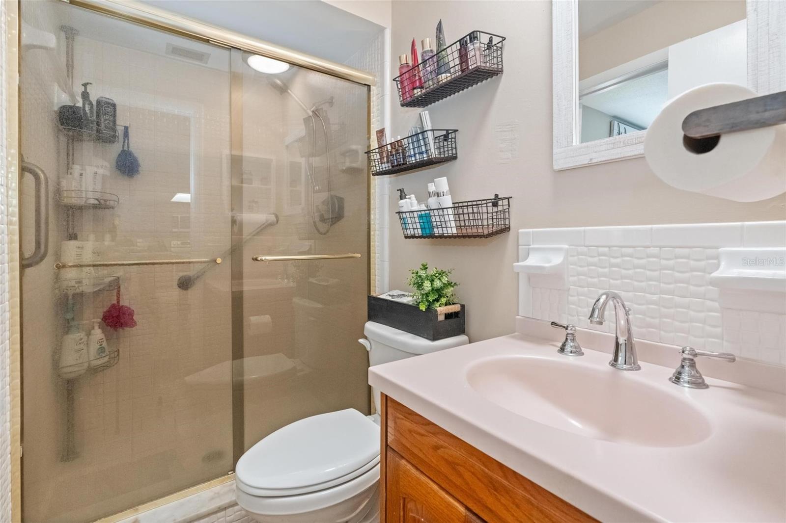 Image 20 of 57 For 14321 113th Avenue