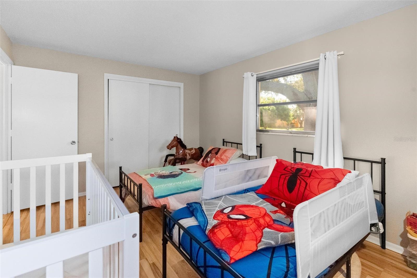 Image 23 of 57 For 14321 113th Avenue