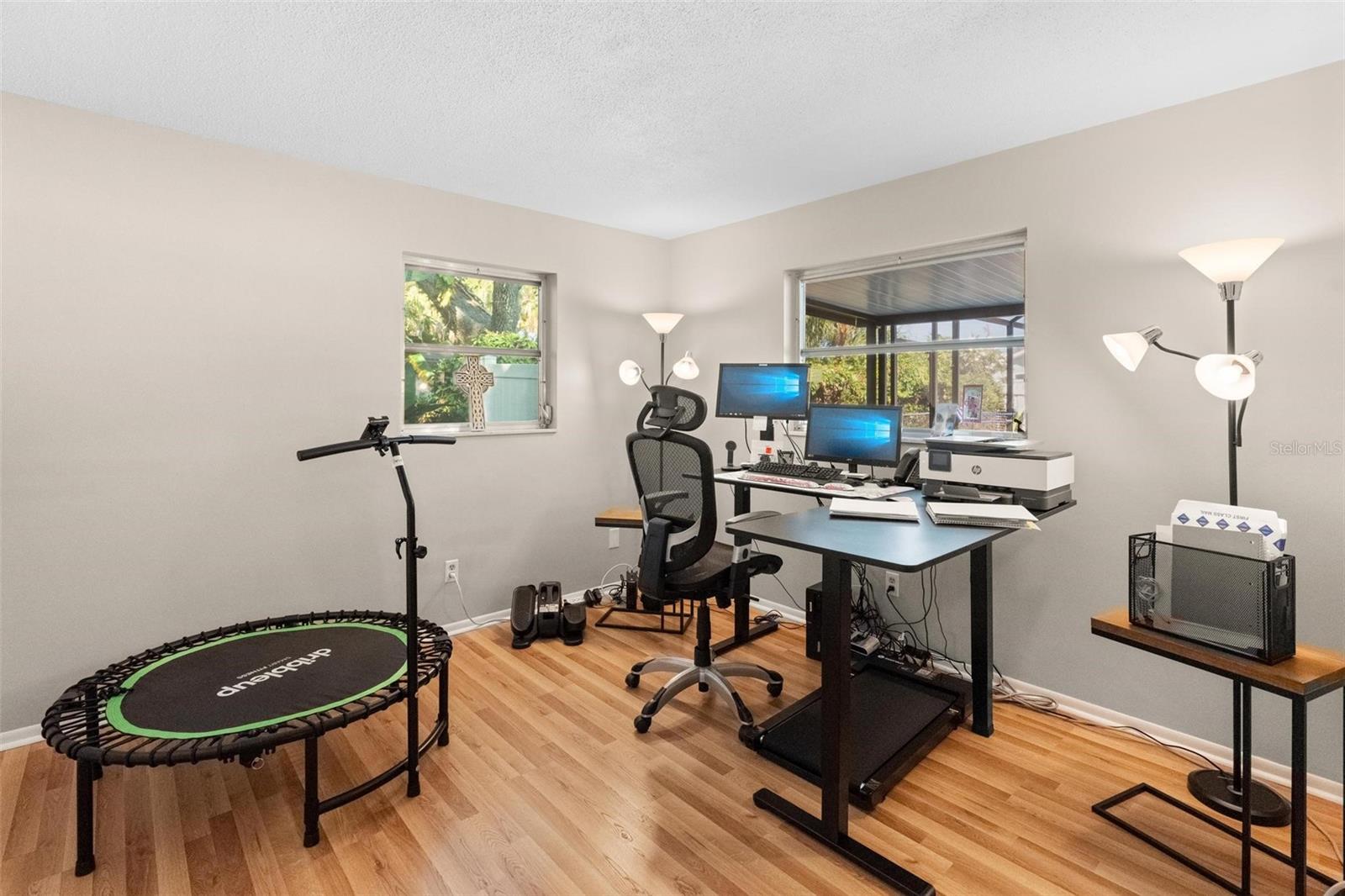 Image 24 of 57 For 14321 113th Avenue