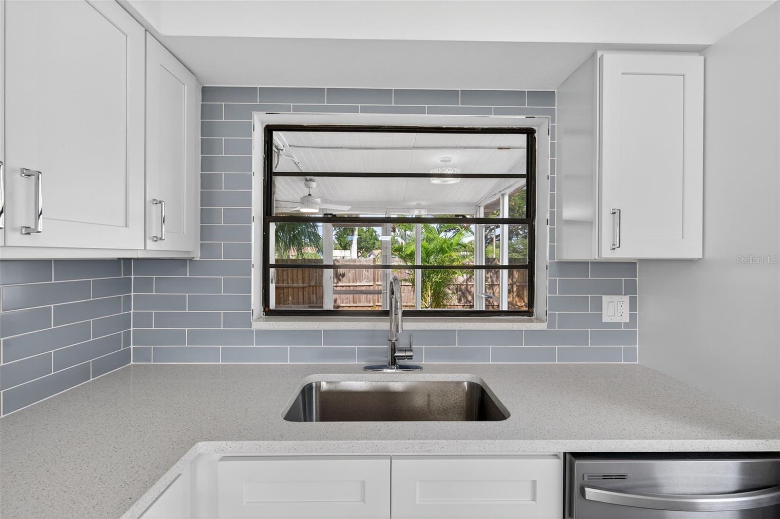 Image 23 of 60 For 10408 Rosemount Drive