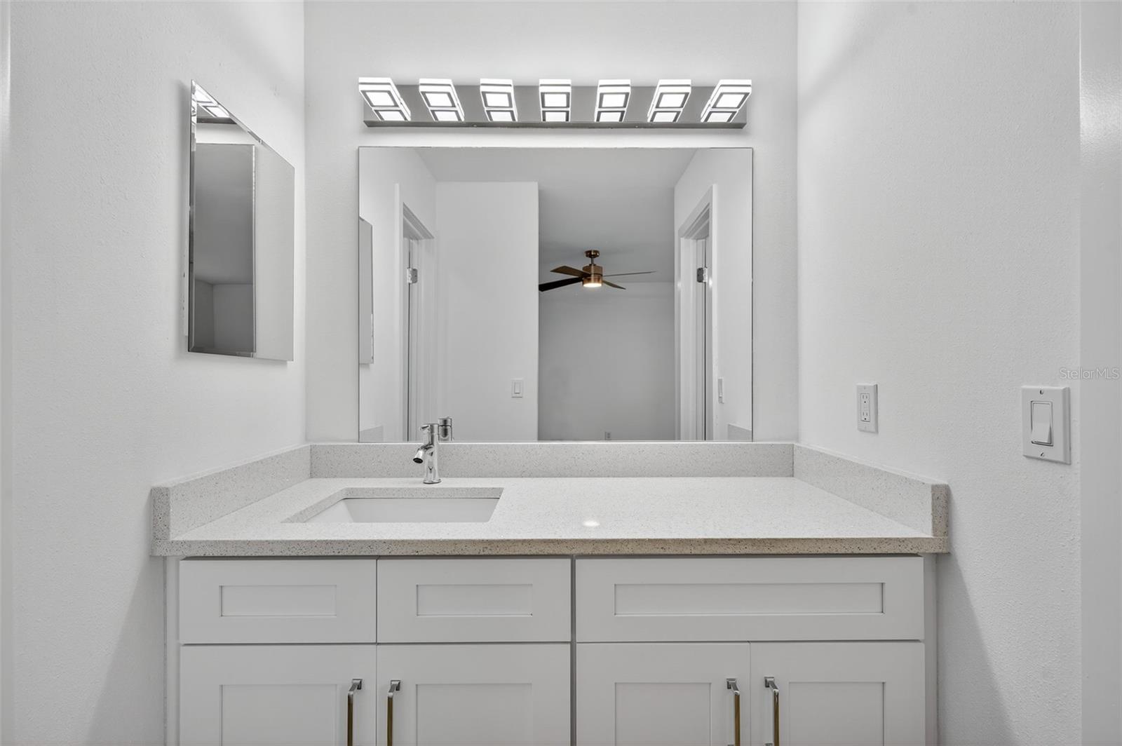 Image 40 of 60 For 10408 Rosemount Drive