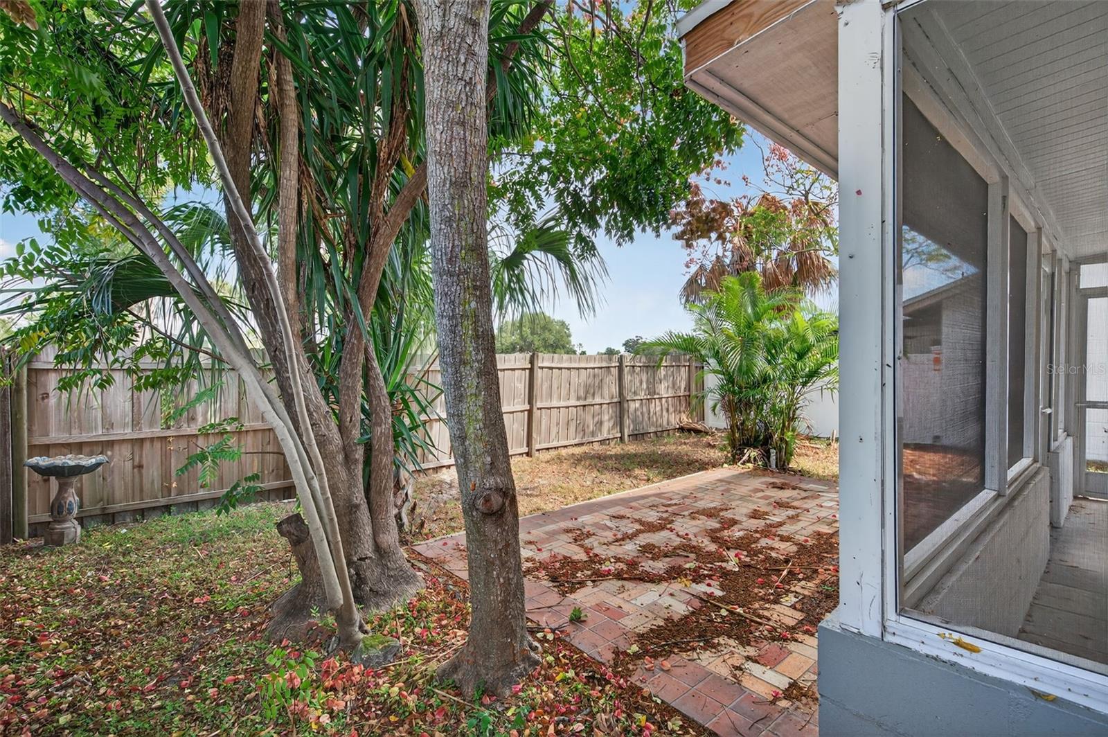 Image 51 of 60 For 10408 Rosemount Drive