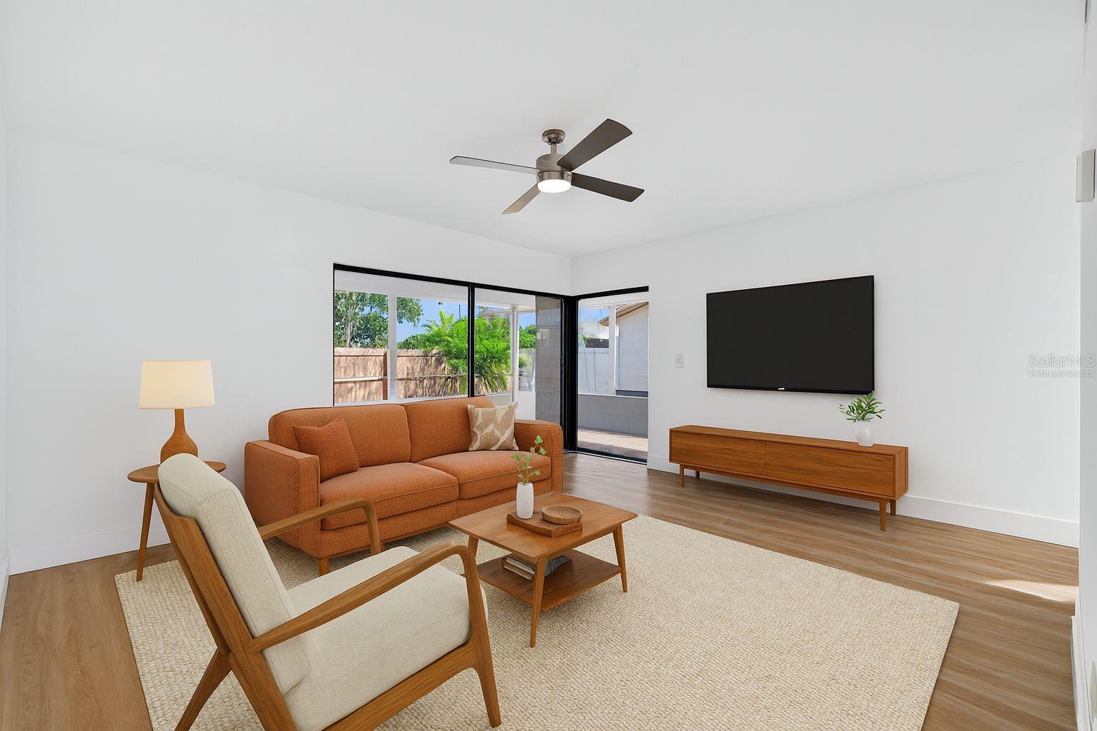 Image 6 of 60 For 10408 Rosemount Drive