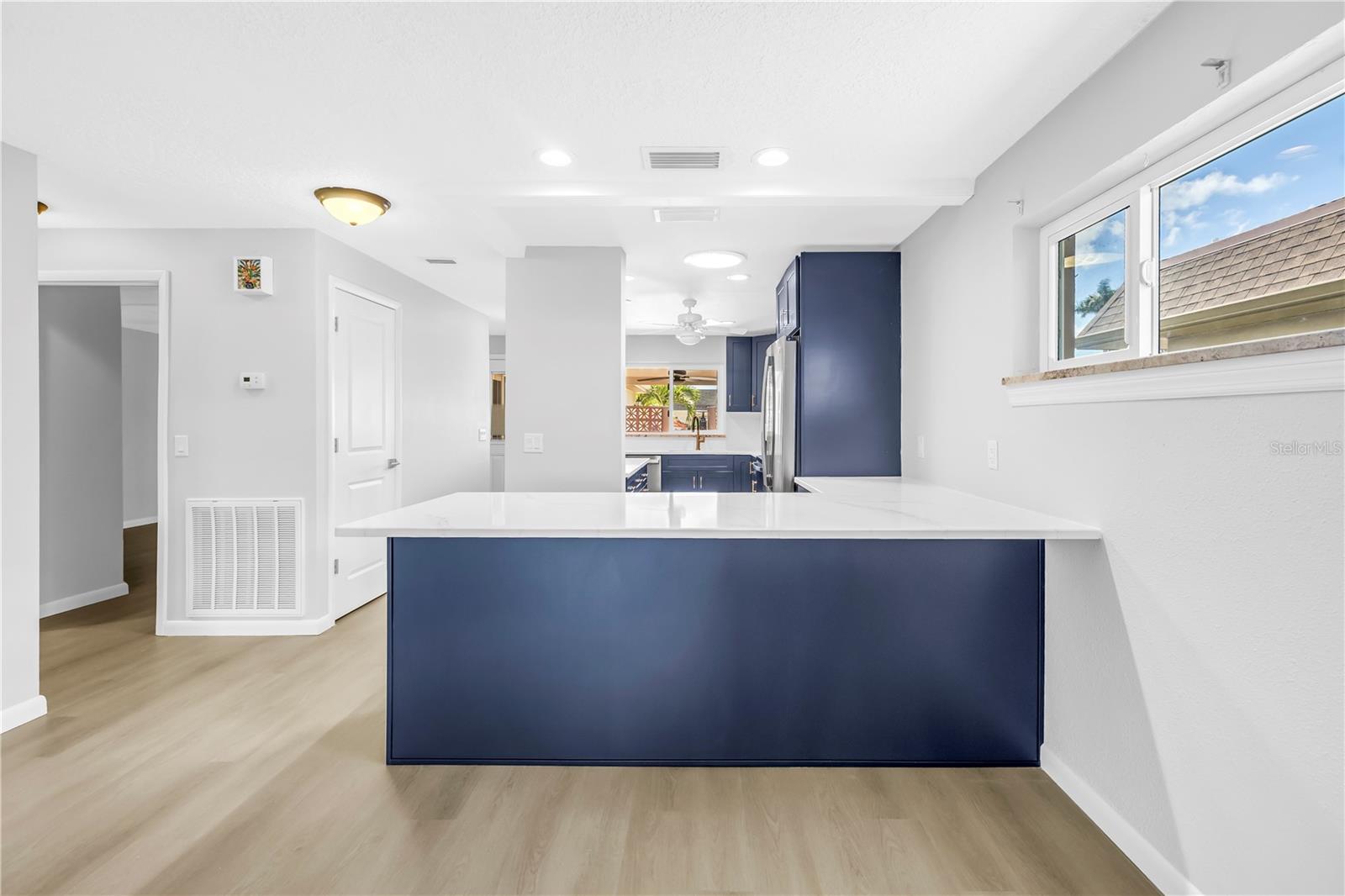 Image 21 of 87 For 433 Boca Ciega Point Boulevard S