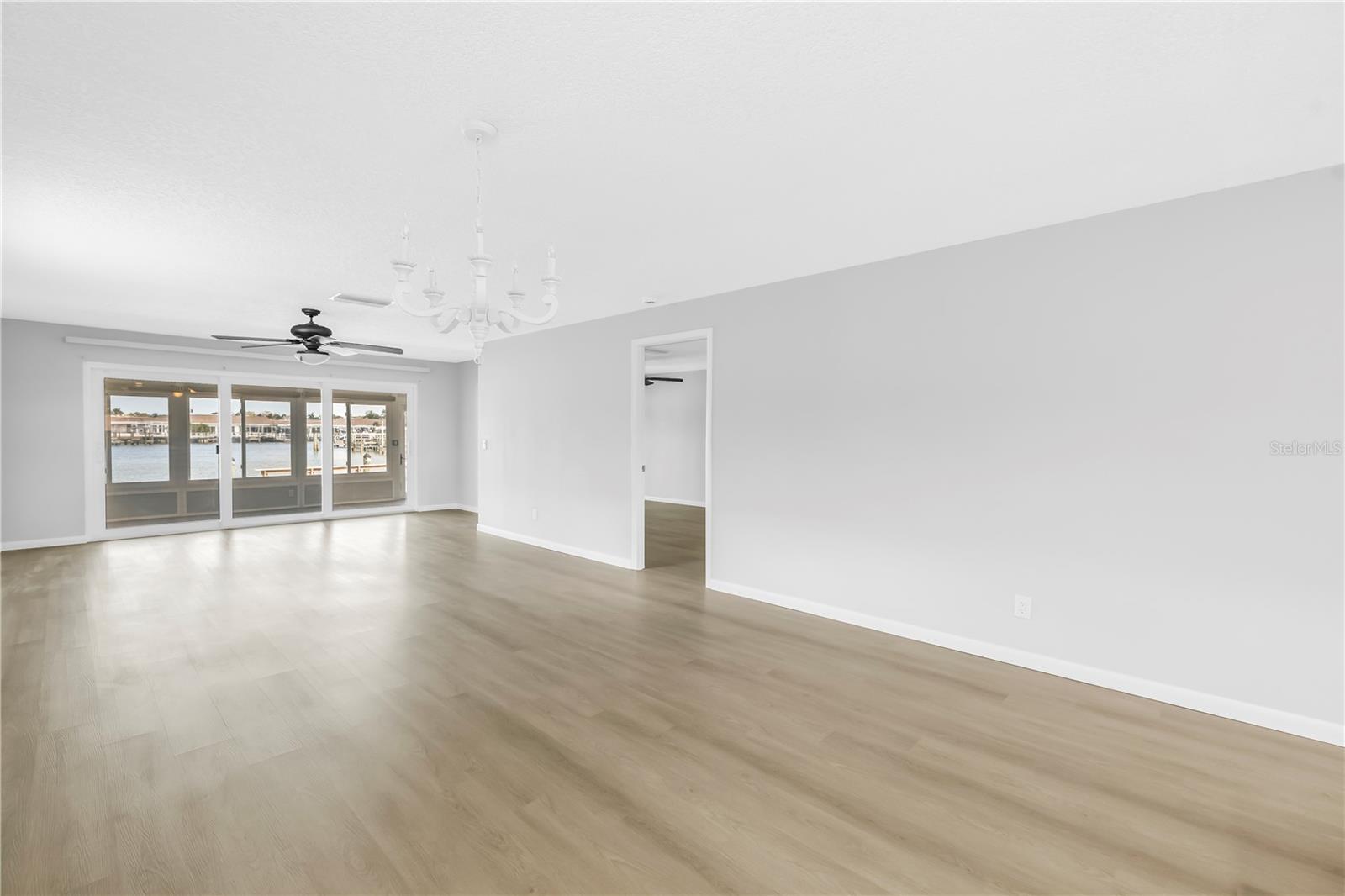 Image 24 of 87 For 433 Boca Ciega Point Boulevard S