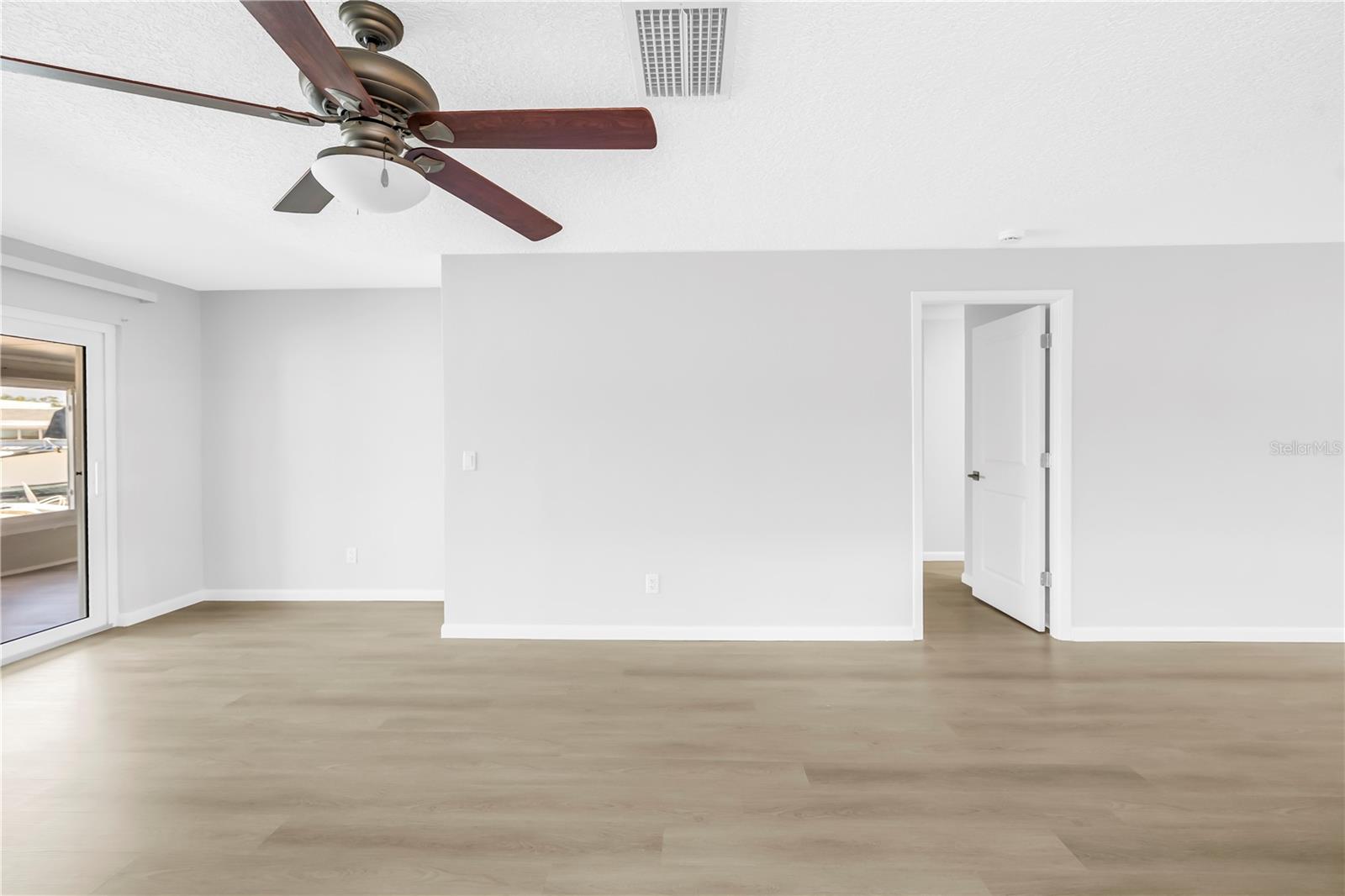 Image 33 of 87 For 433 Boca Ciega Point Boulevard S