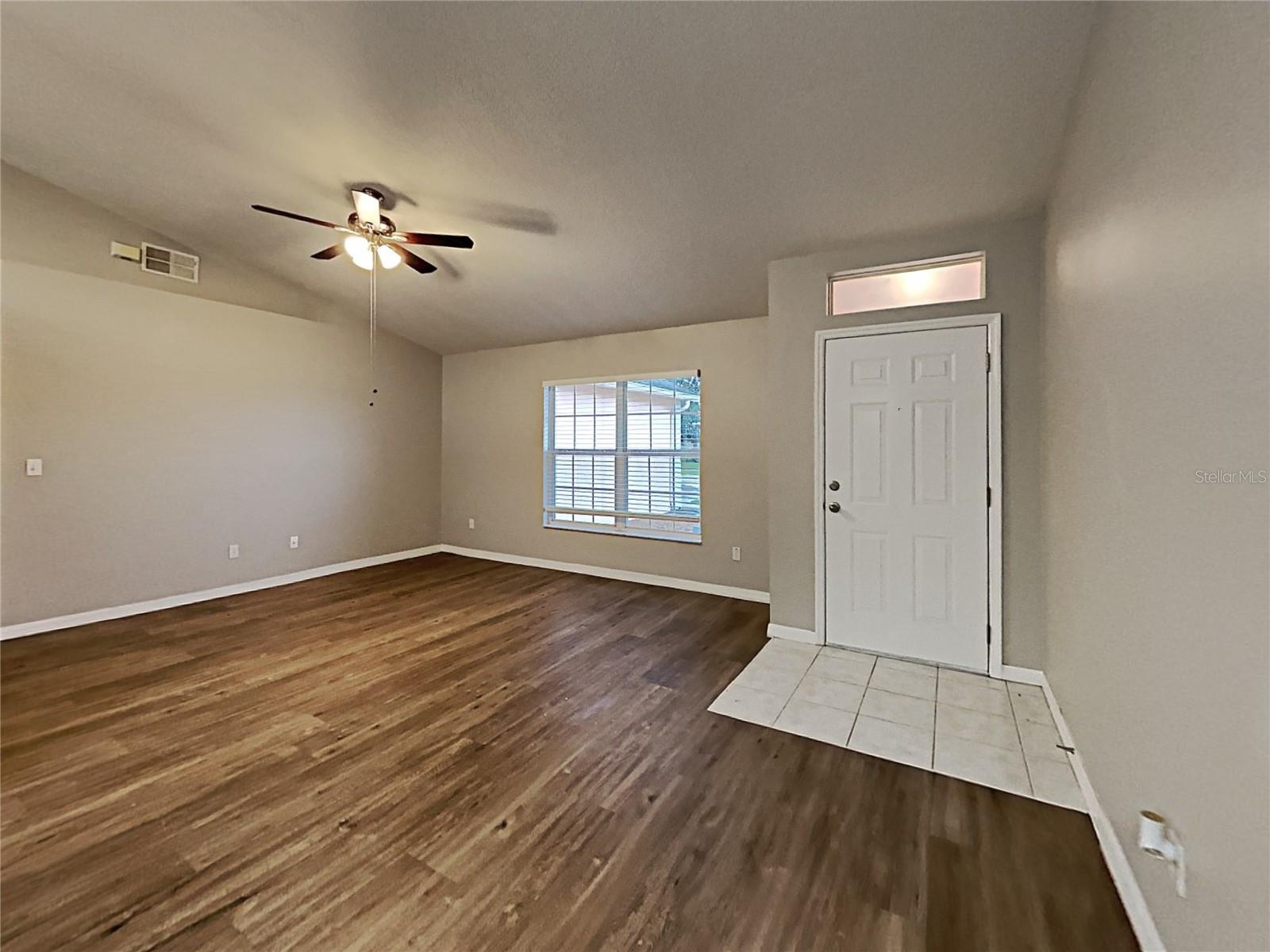 Image 21 of 29 For 1064 Scenic View Circle