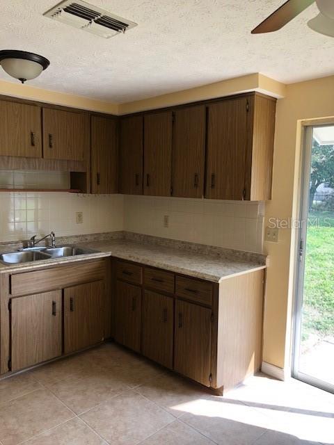 Image 3 of 7 For 6630 Atis Street