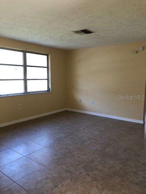 Image 6 of 7 For 6630 Atis Street