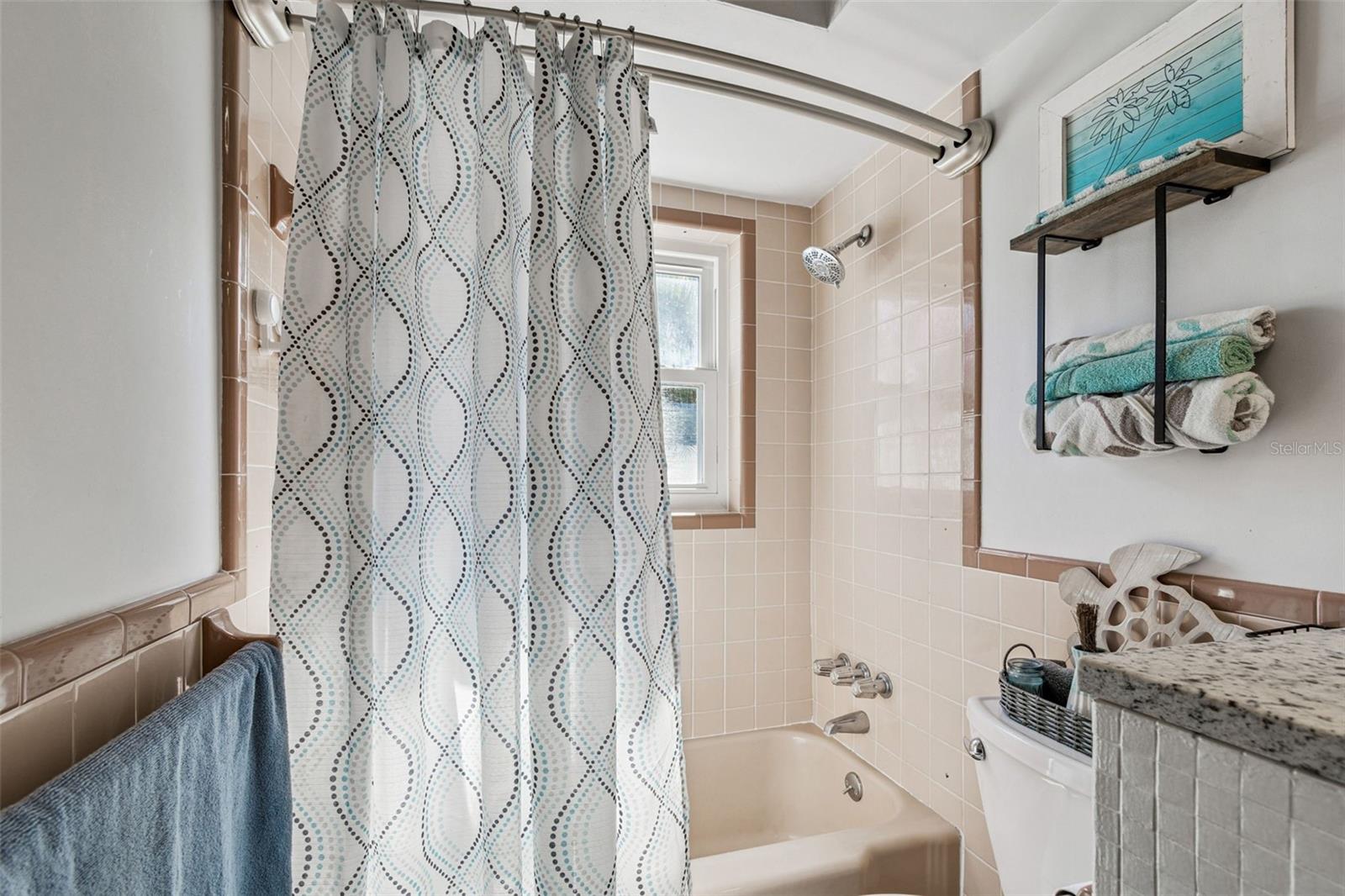 Image 32 of 50 For 1409 Teresa Drive