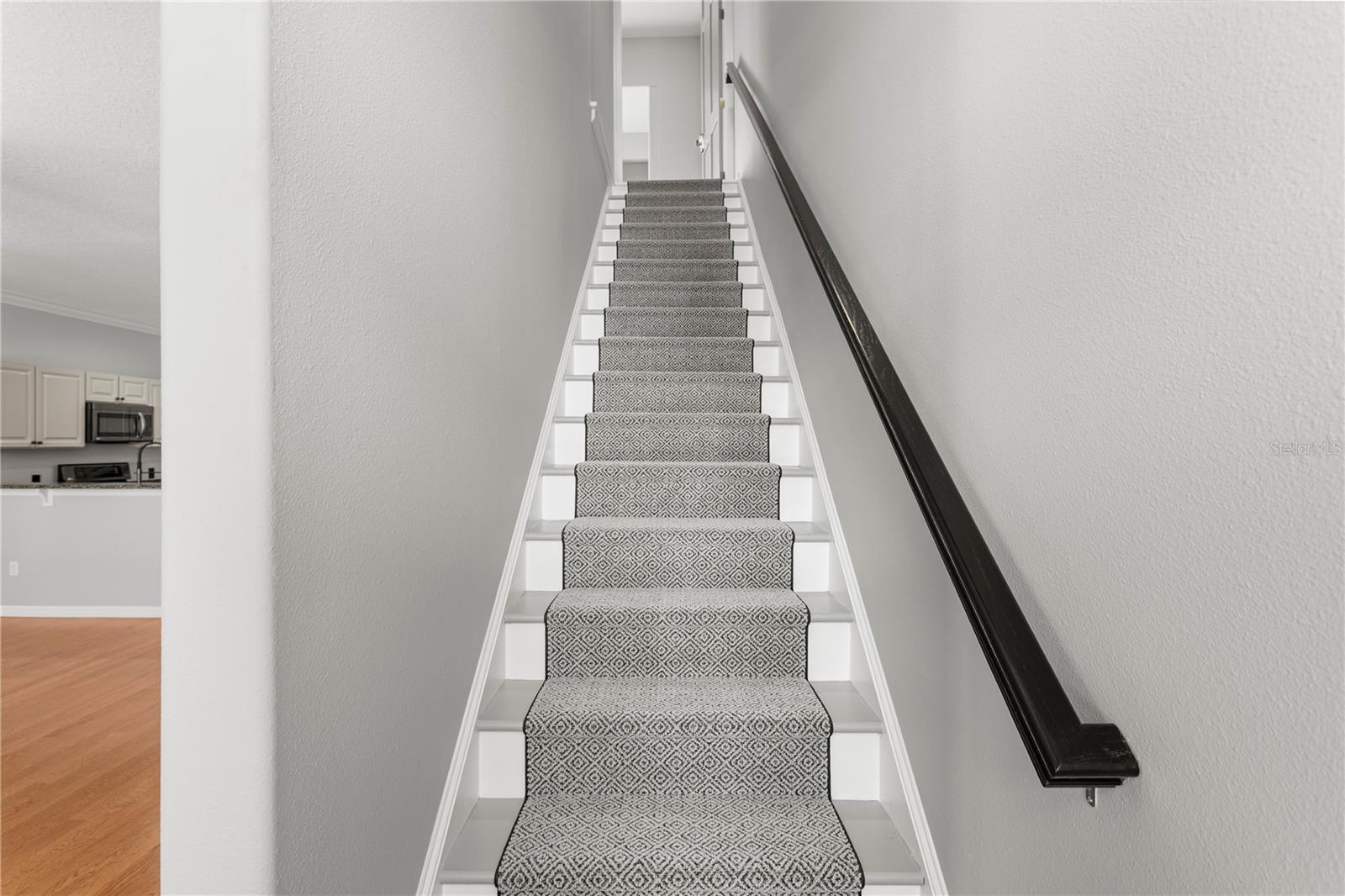 Image 18 of 31 For 220 7th Avenue N 220