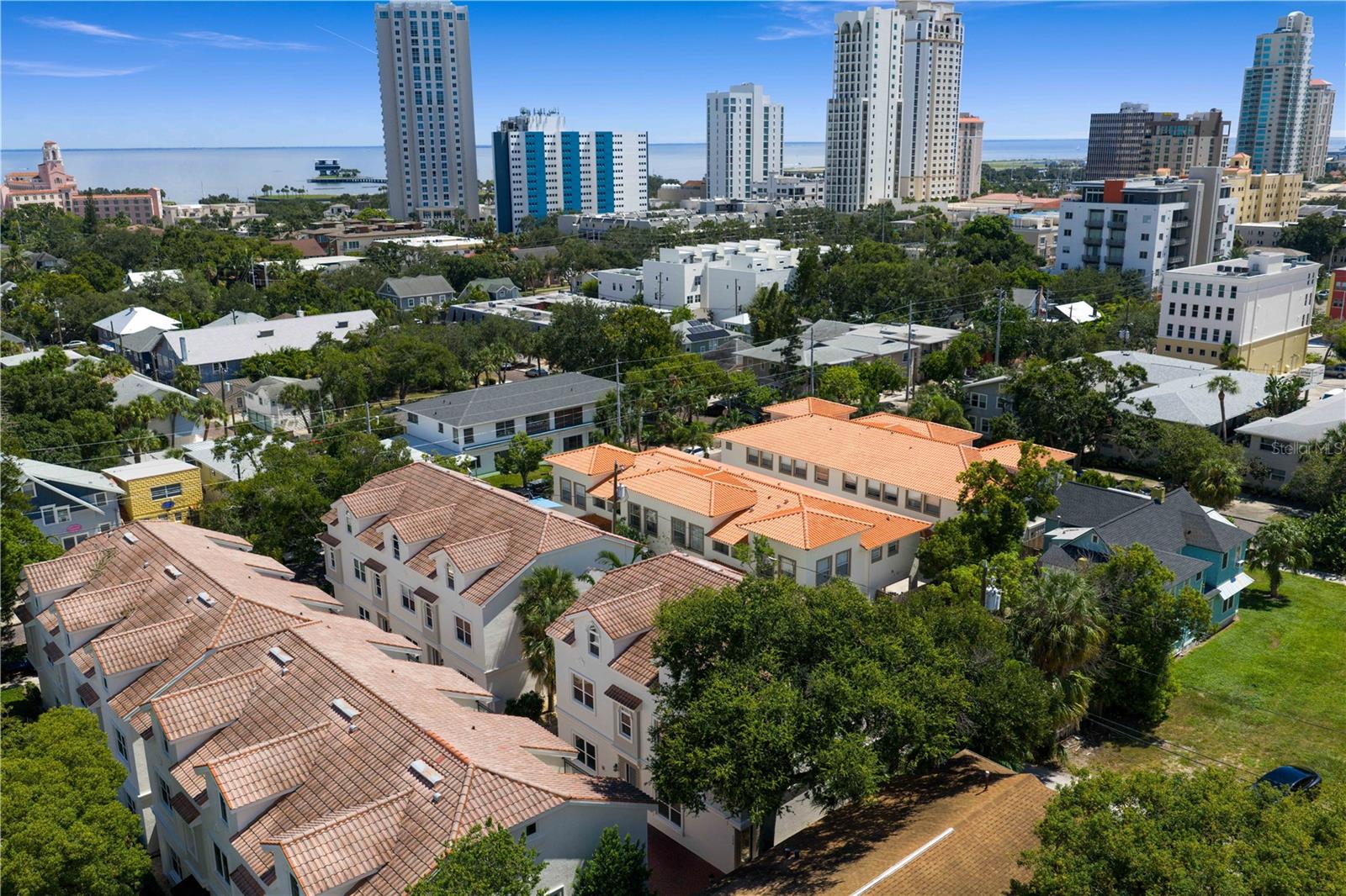 Image 27 of 31 For 220 7th Avenue N 220