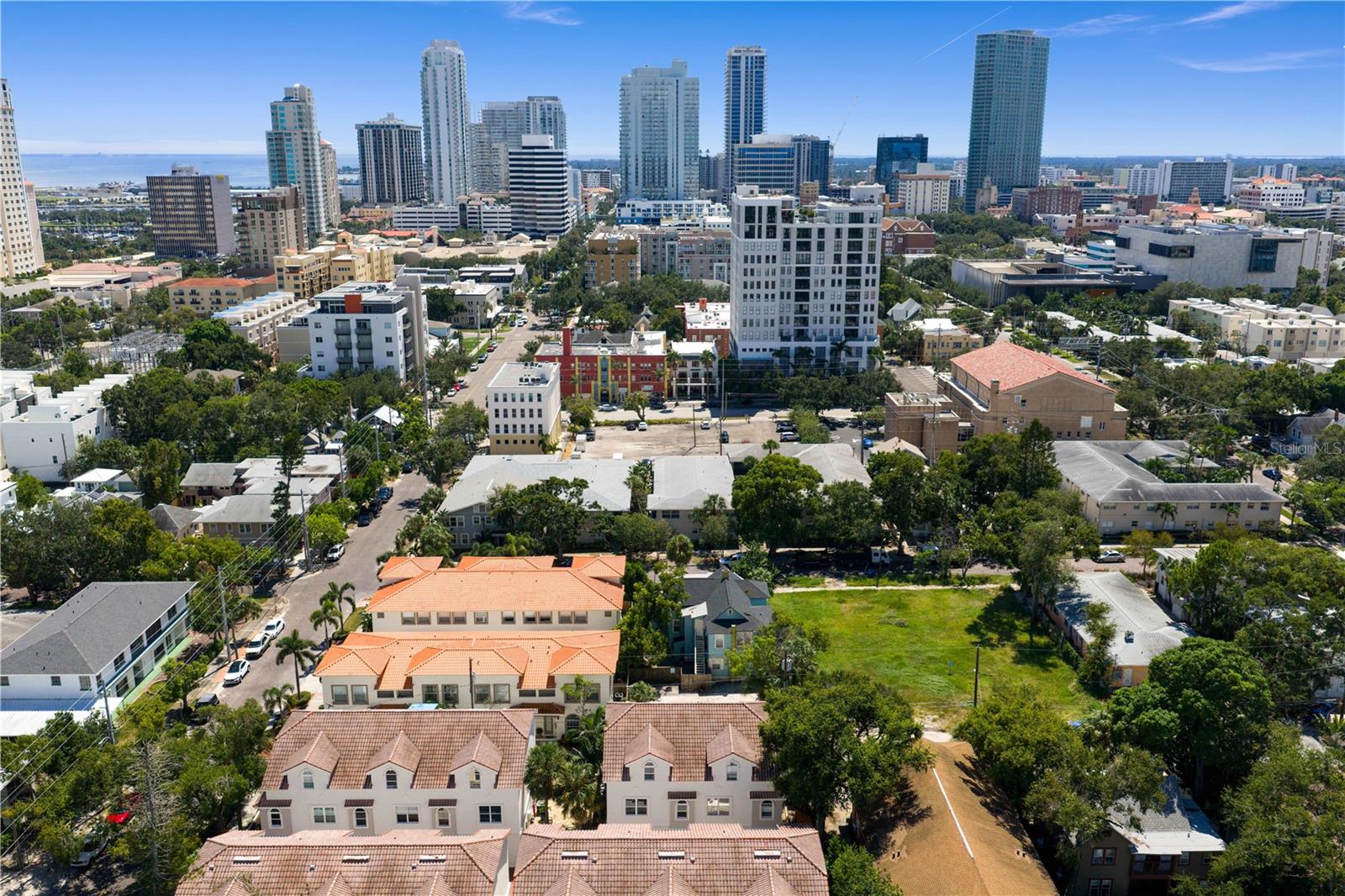 Image 29 of 31 For 220 7th Avenue N 220