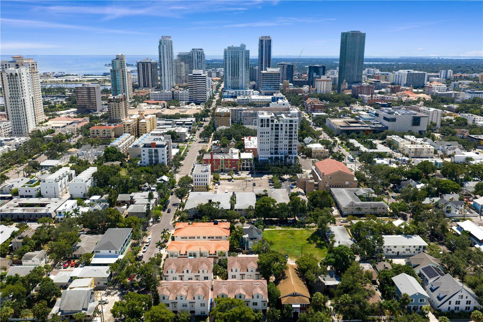 Image 30 of 31 For 220 7th Avenue N 220