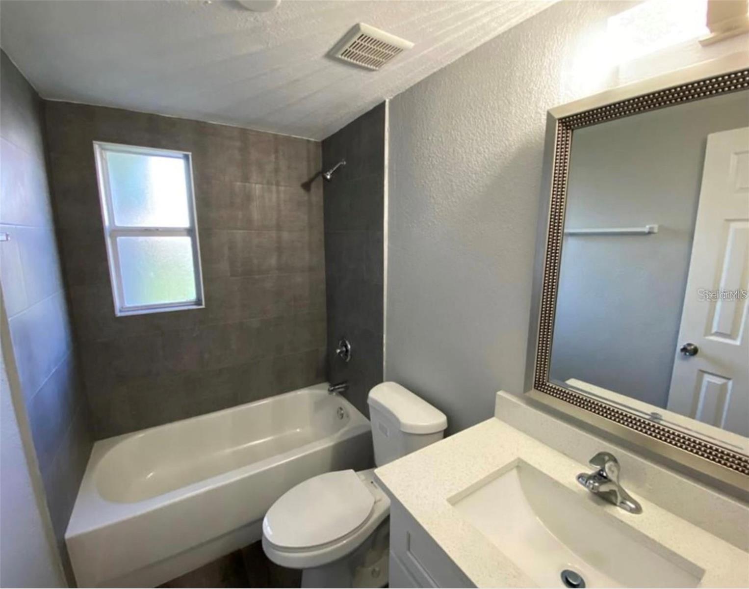 Image 13 of 16 For 4711 Ohio Avenue