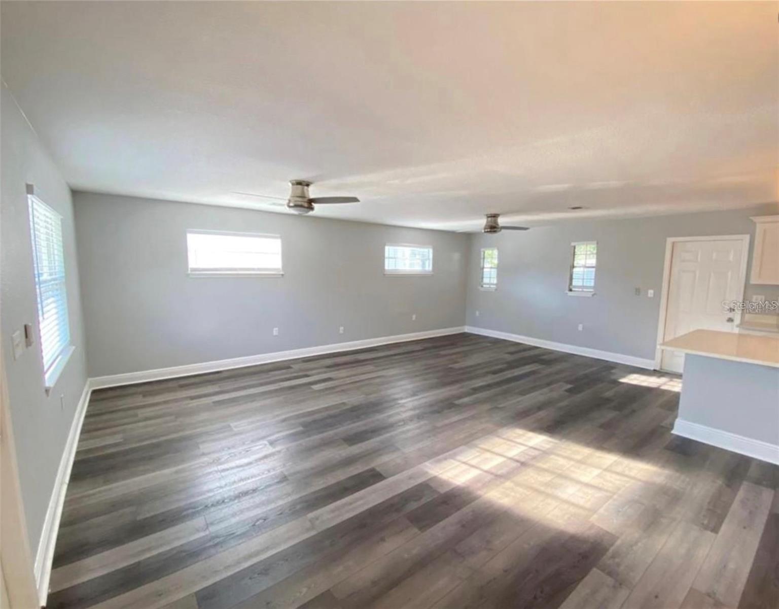 Image 6 of 16 For 4711 Ohio Avenue