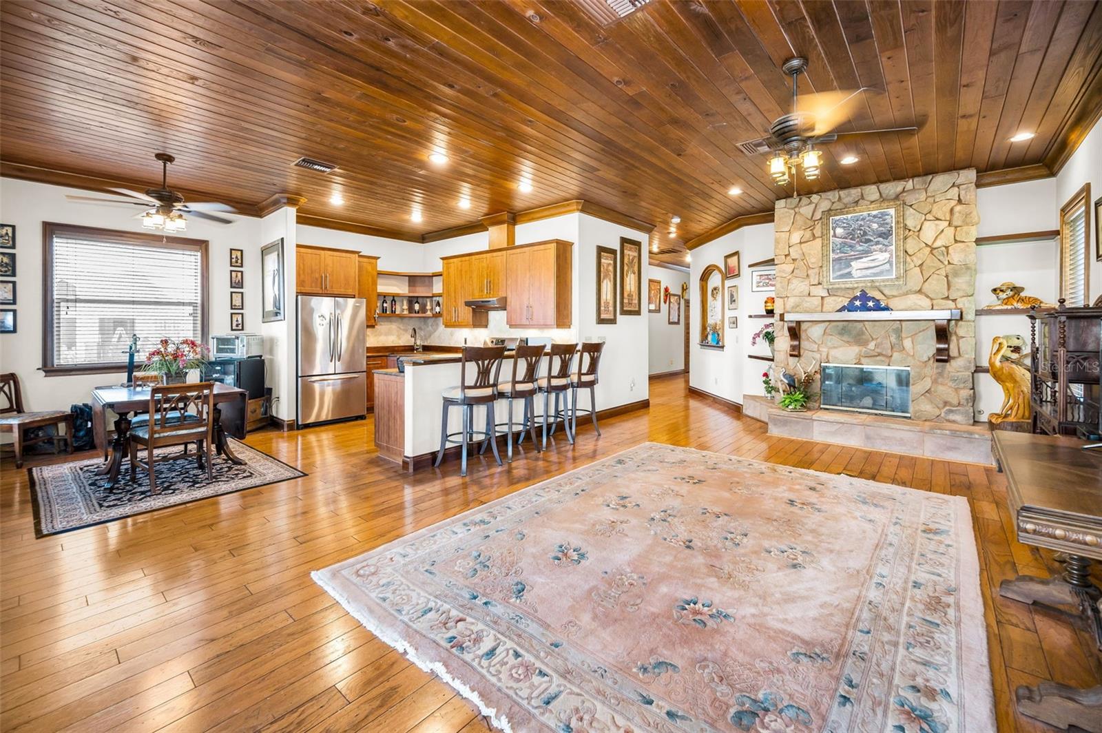 Image 10 of 92 For 6141 Lafayette Street