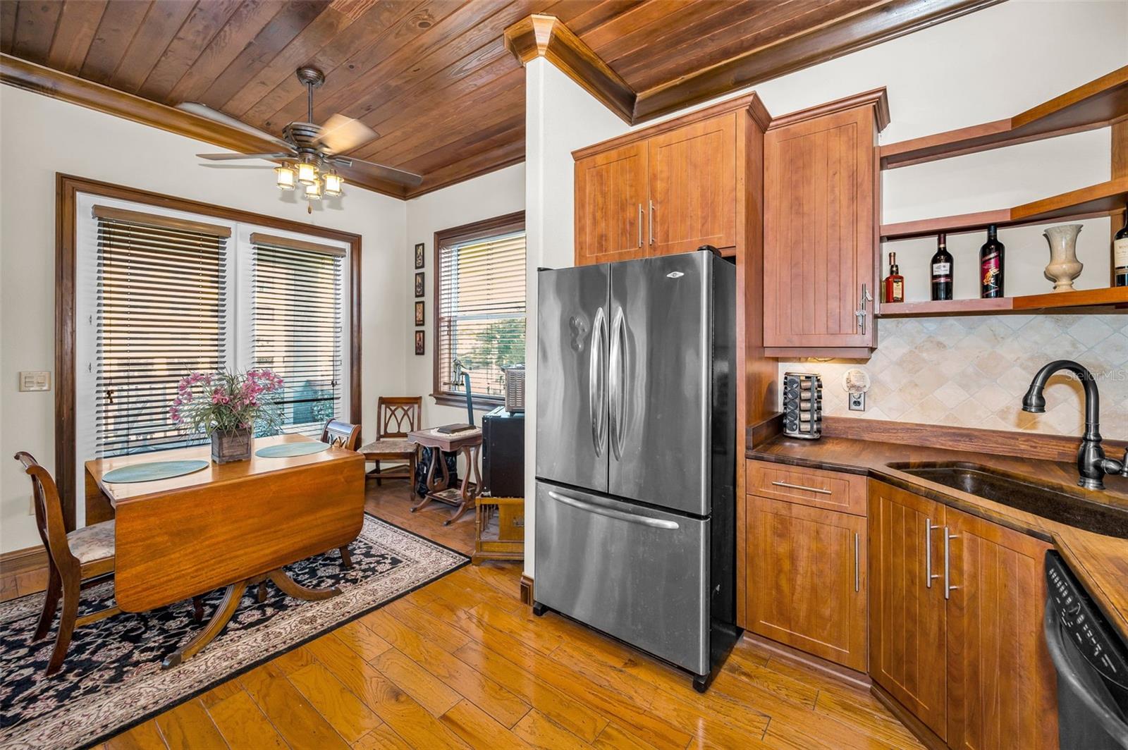 Image 16 of 92 For 6141 Lafayette Street