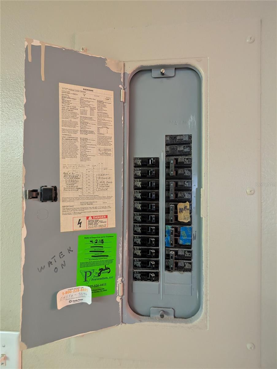 Image 11 of 33 For 4575 Whitton Way 1126